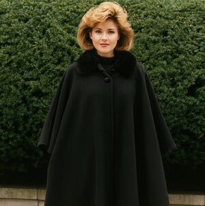 Preston & York Rare Vtg 80's Black Cloak Cape Faux Fur Collar Sz OS Old Money